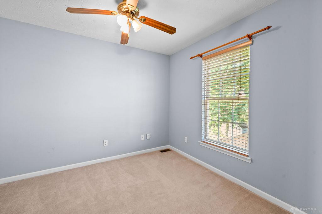 2444 Featherston Property Photo 23