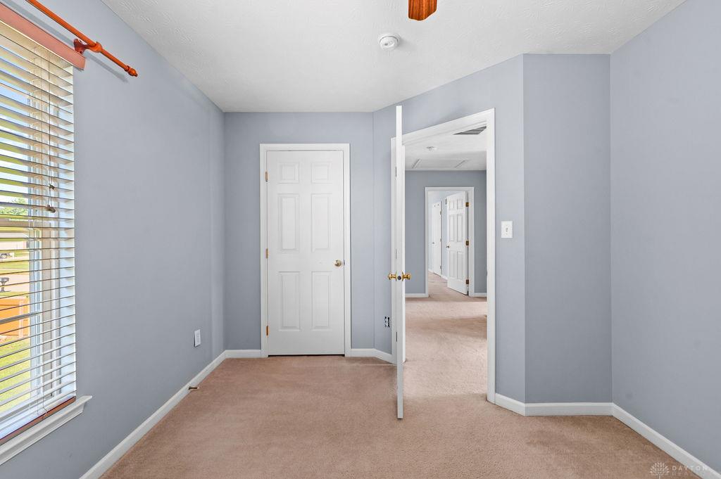 2444 Featherston Property Photo 25