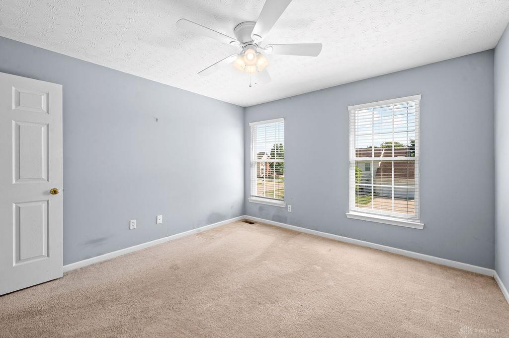 2444 Featherston Property Photo 28
