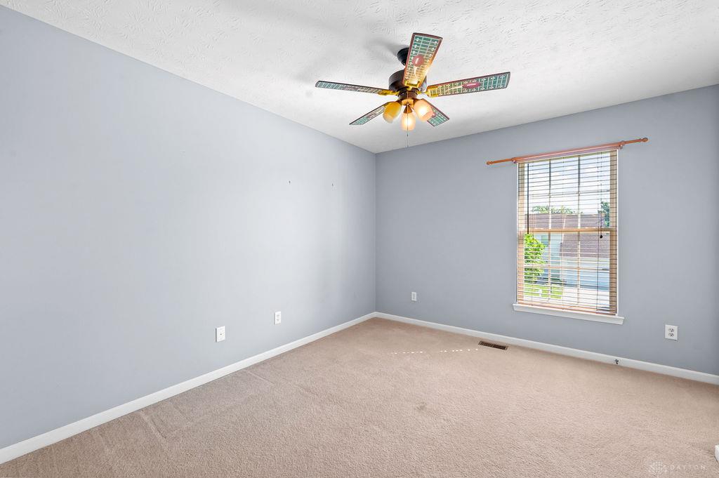 2444 Featherston Property Photo 29