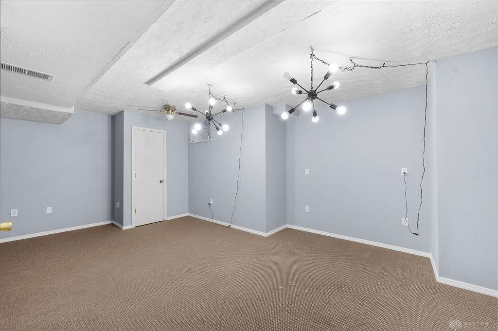 2444 Featherston Property Photo 38