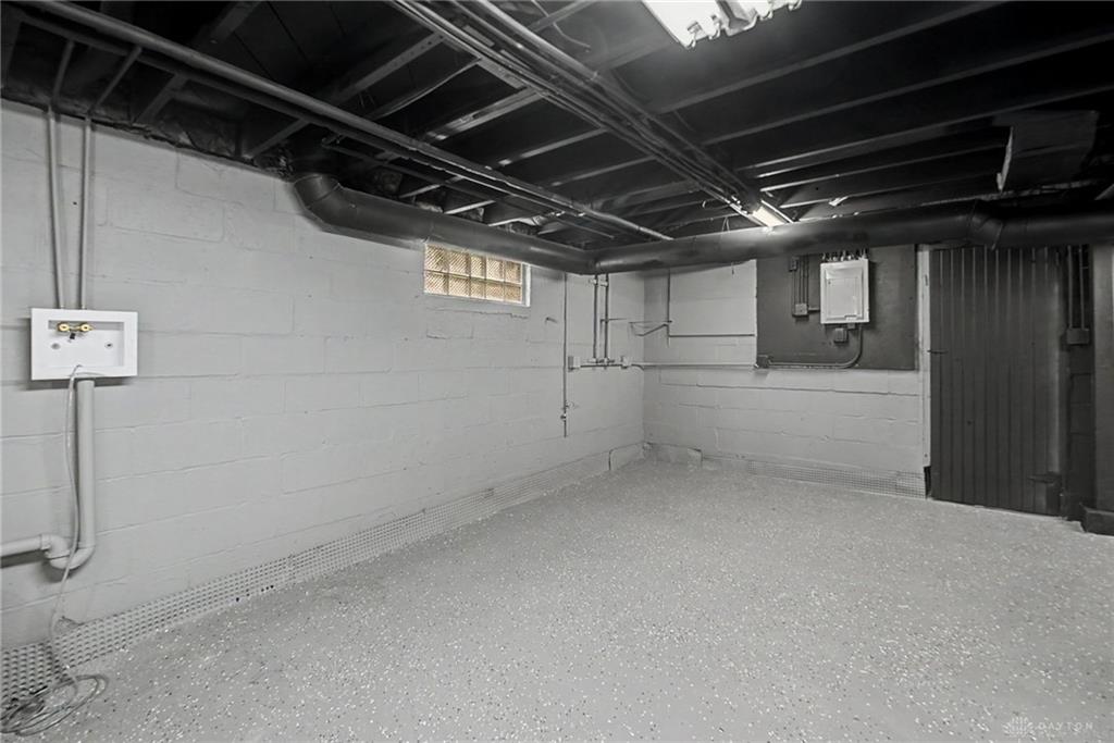 17 Coffman Property Photo 30