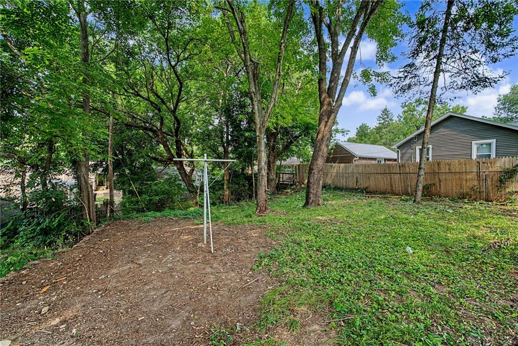 17 Coffman Property Photo 40