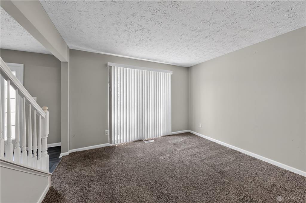 5428 Abby Loop Property Photo 6