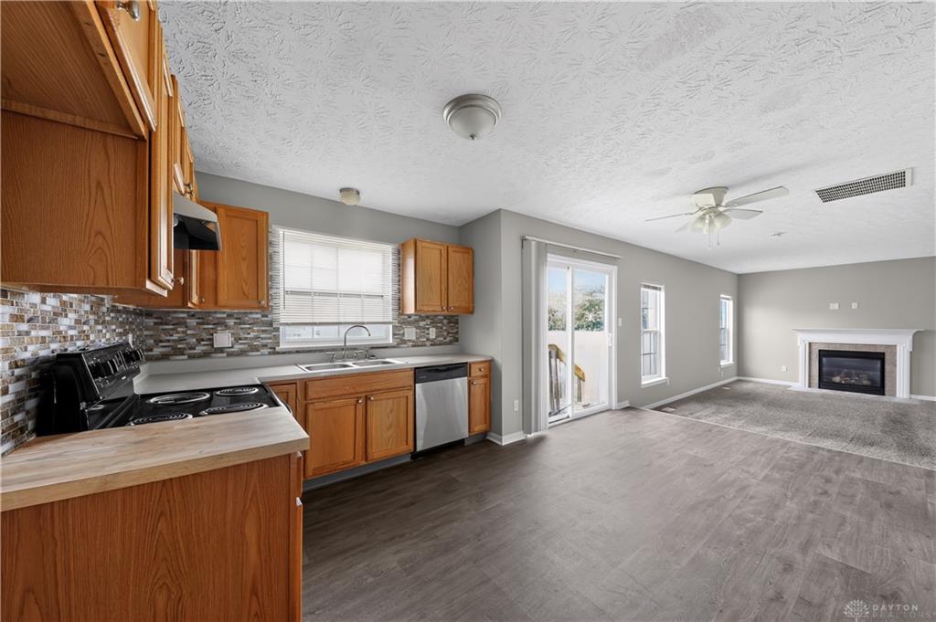 5428 Abby Loop Property Photo 13