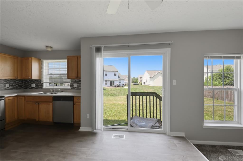 5428 Abby Loop Property Photo 15