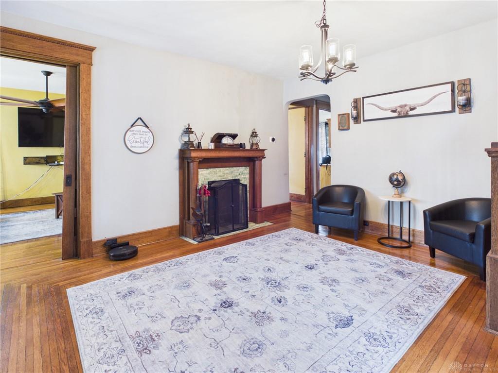 116 N Main Property Photo 4