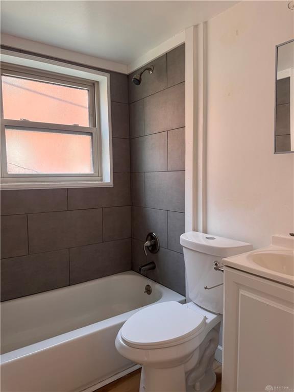 212 E Bruce Property Photo 16