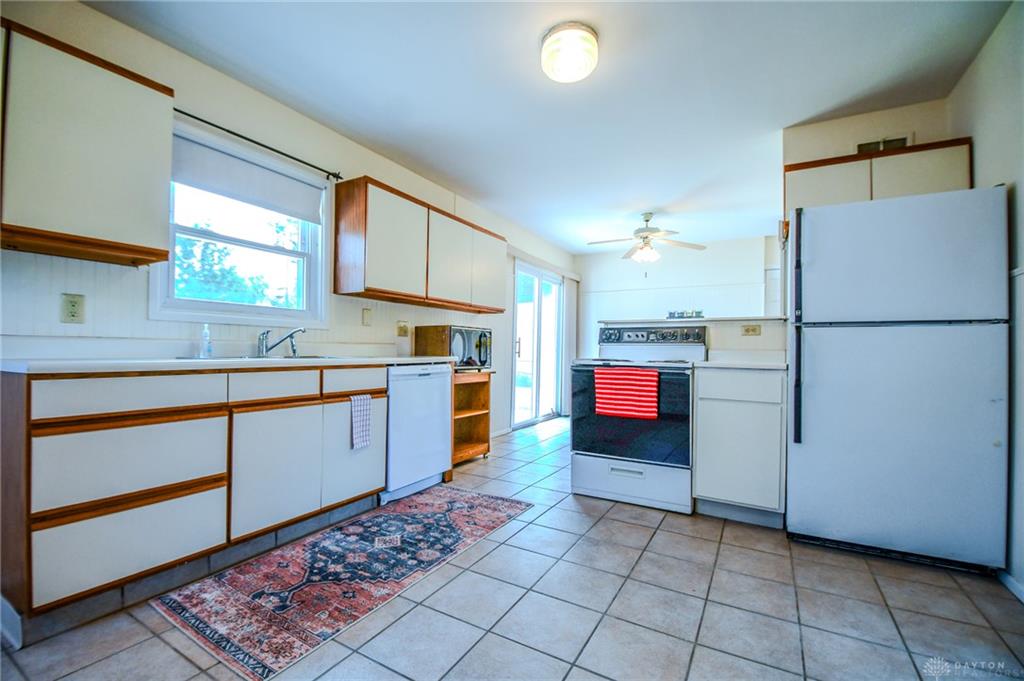 2263 S Aragon Property Photo 14