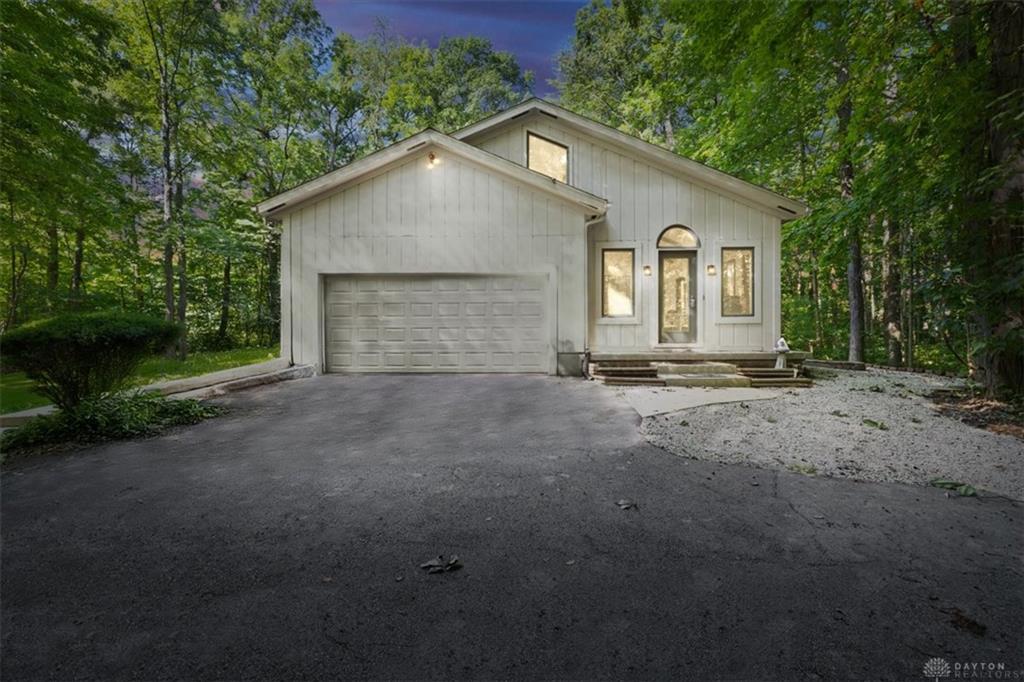 678 Winding Ridge Property Photo 8