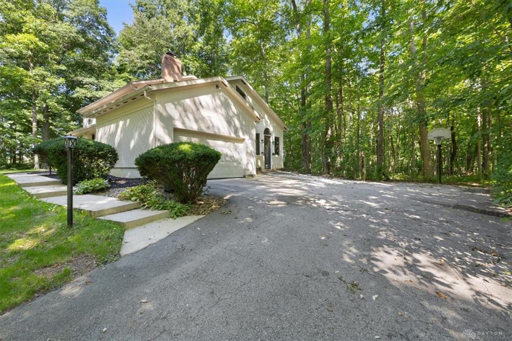 678 Winding Ridge Property Photo 9