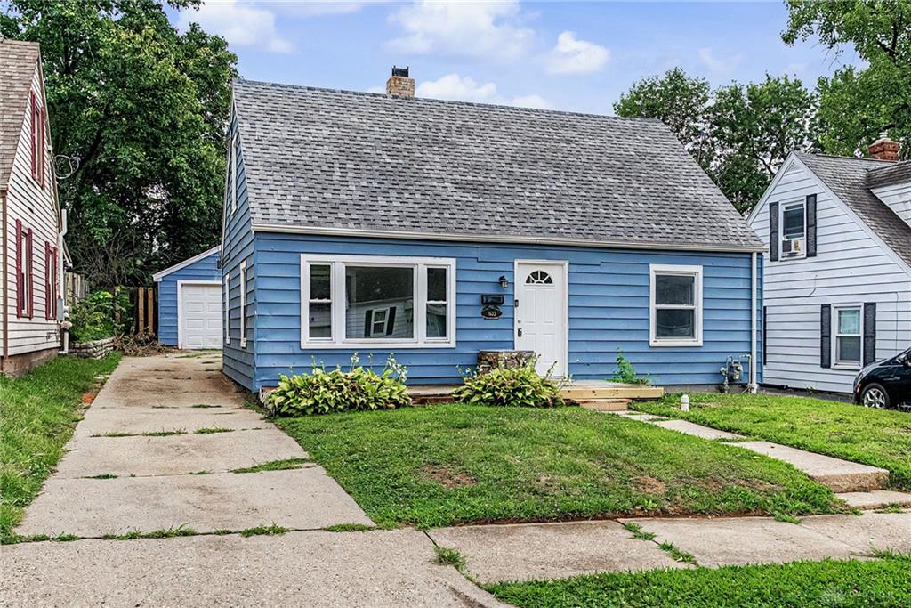 1632 Pershing Property Photo 1