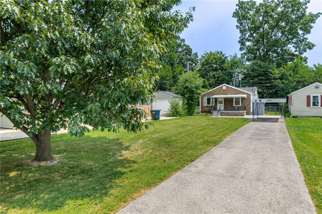 2832 Ferncliff Property Photo 2