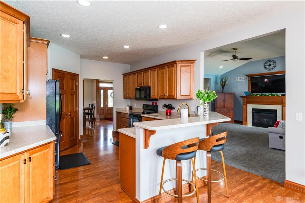 1643 St John Property Photo 16