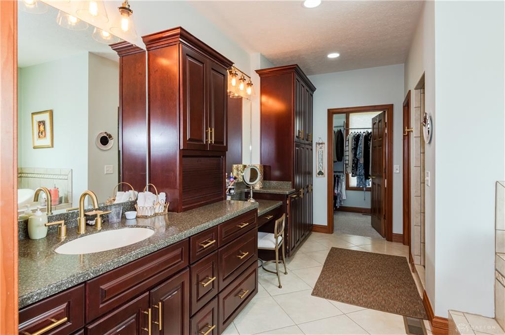 1643 St John Property Photo 29
