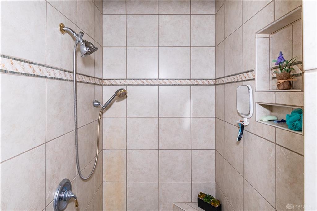 1643 St John Property Photo 32