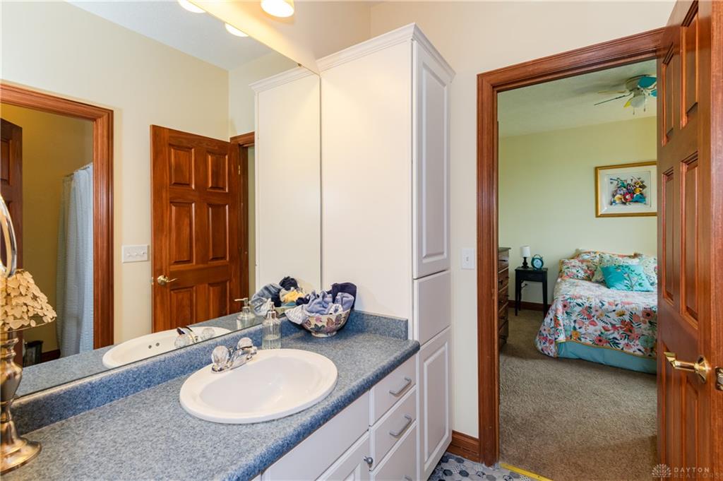 1643 St John Property Photo 39