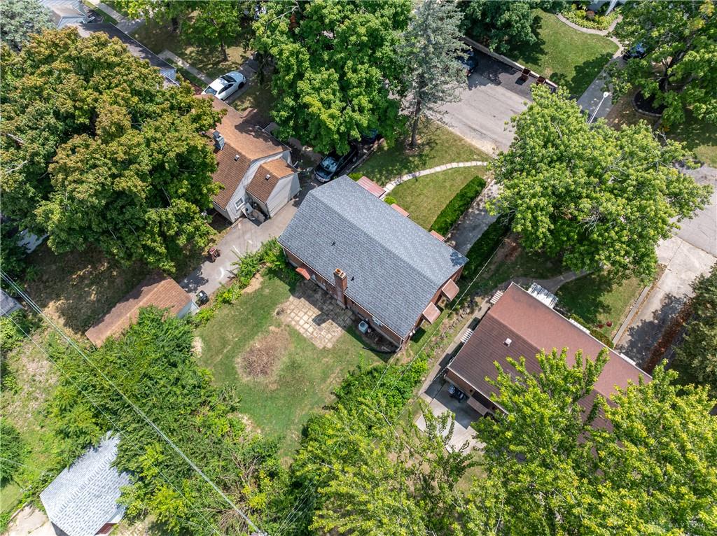 333 Castlewood Property Photo 40