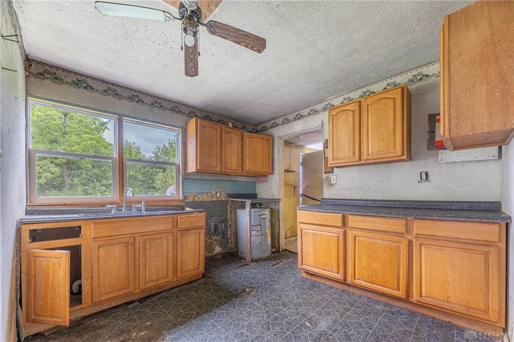 9423 Bruce Property Photo 14