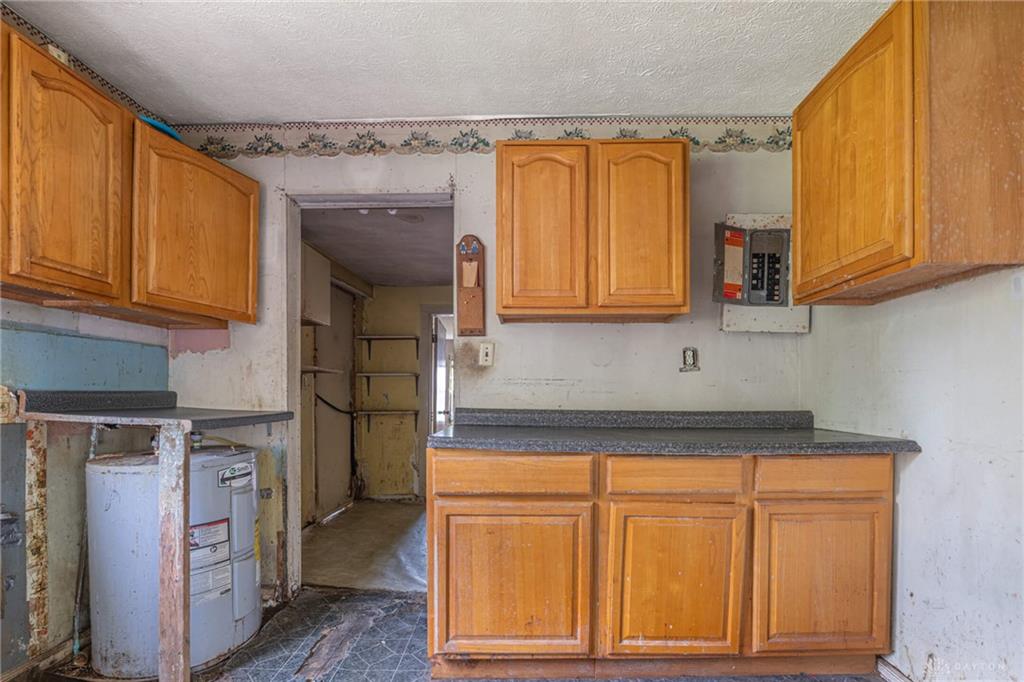 9423 Bruce Property Photo 17