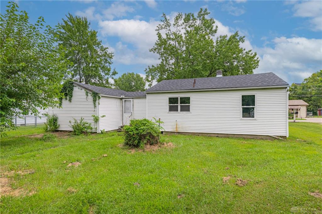 9423 Bruce Property Photo 19