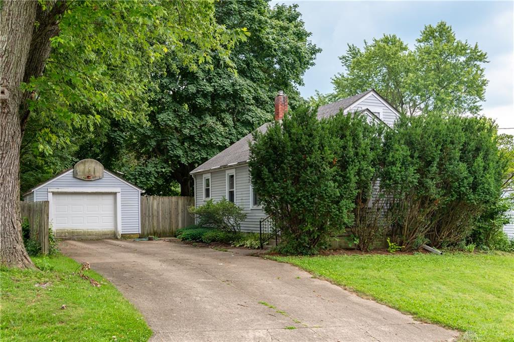 64 W Mill Property Photo 3