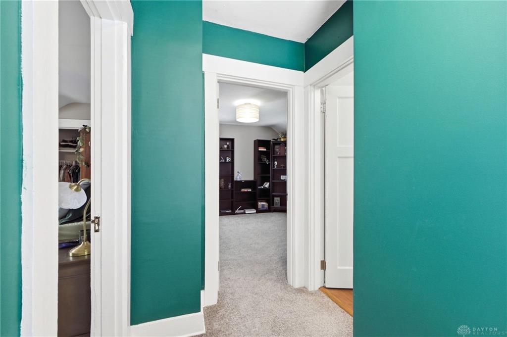 663 Greenlawn Property Photo 25