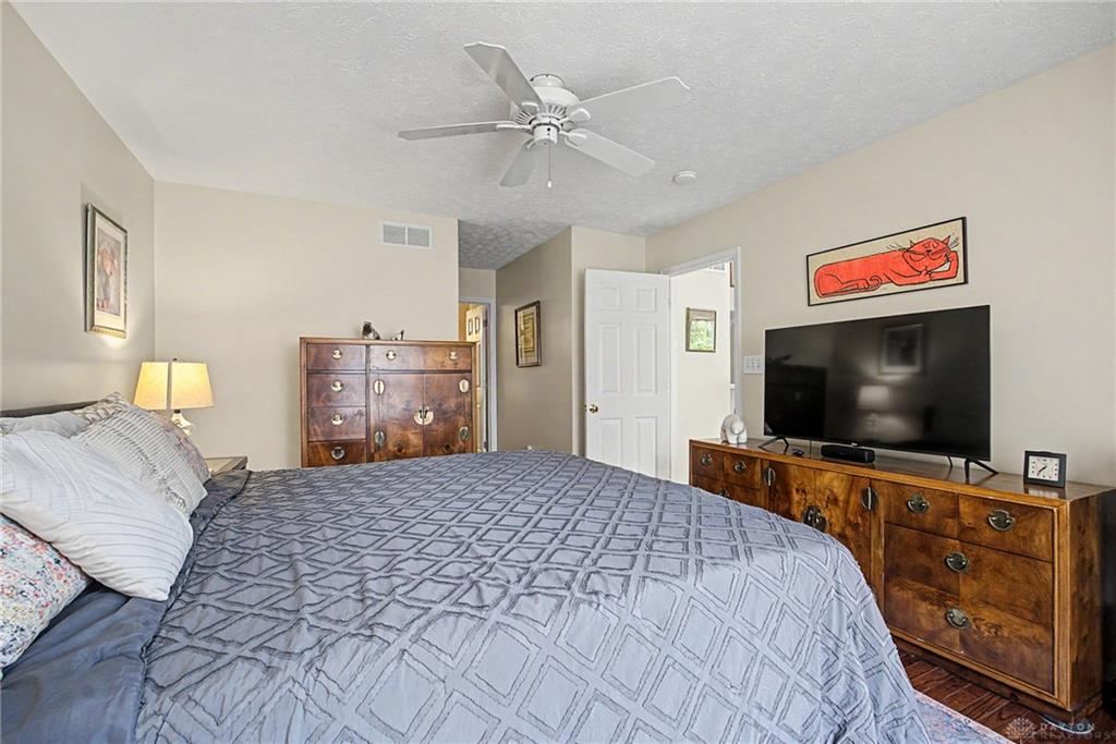 2552 Greenlefe Property Photo 16