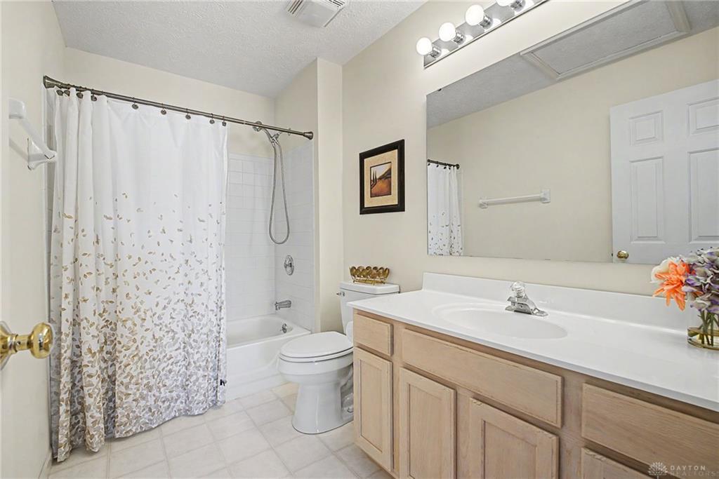 2552 Greenlefe Property Photo 26