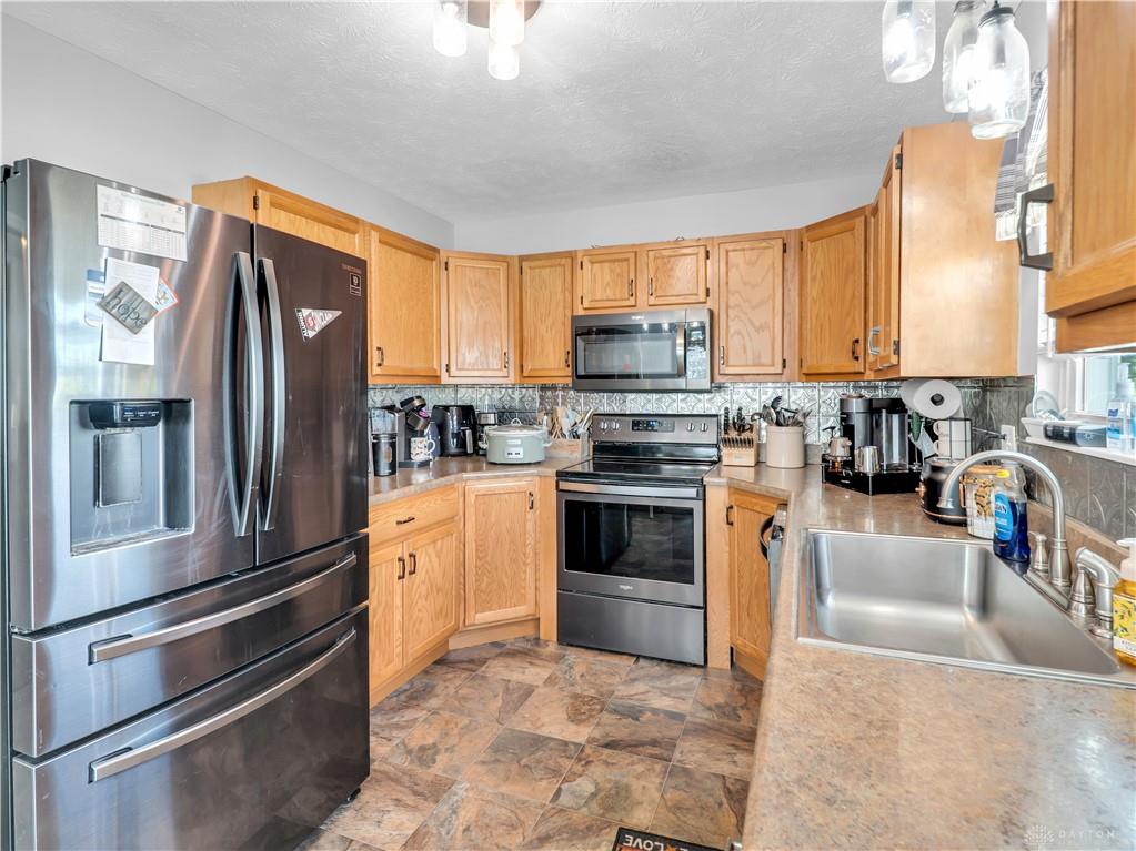 2014 Clearstream Property Photo 9