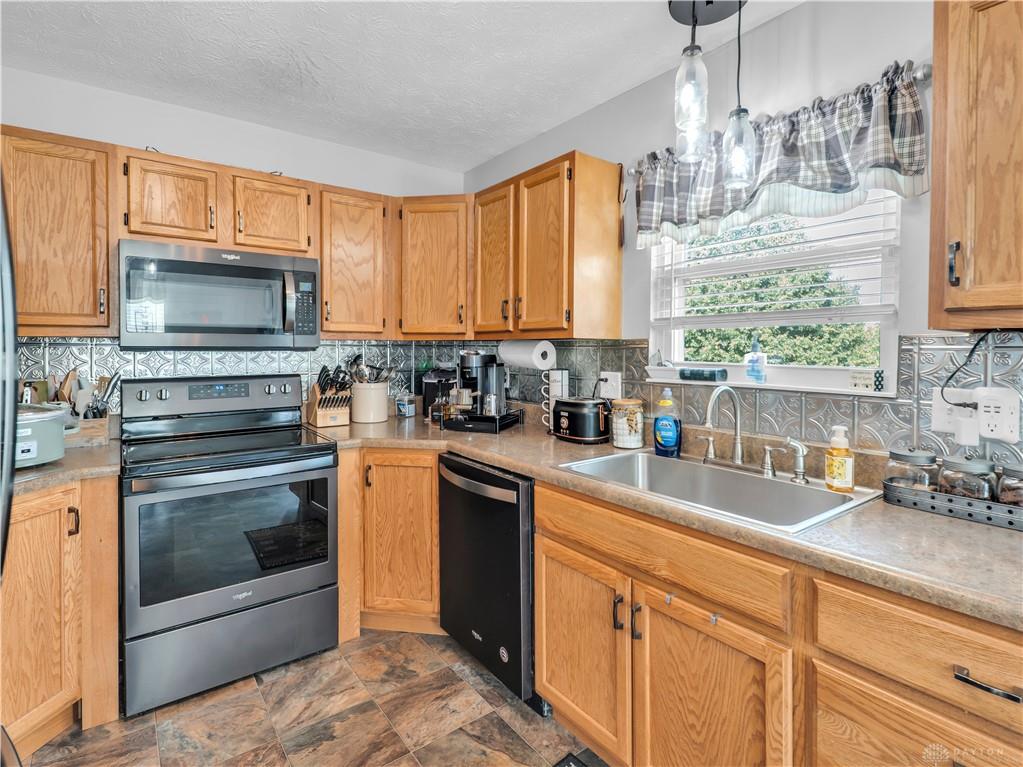 2014 Clearstream Property Photo 10