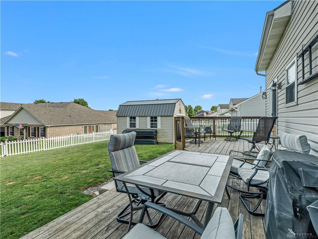 2014 Clearstream Property Photo 35