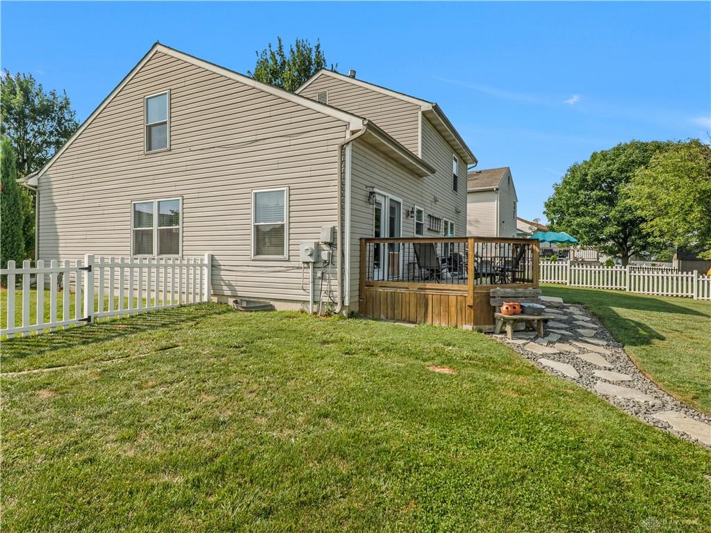 2014 Clearstream Property Photo 38