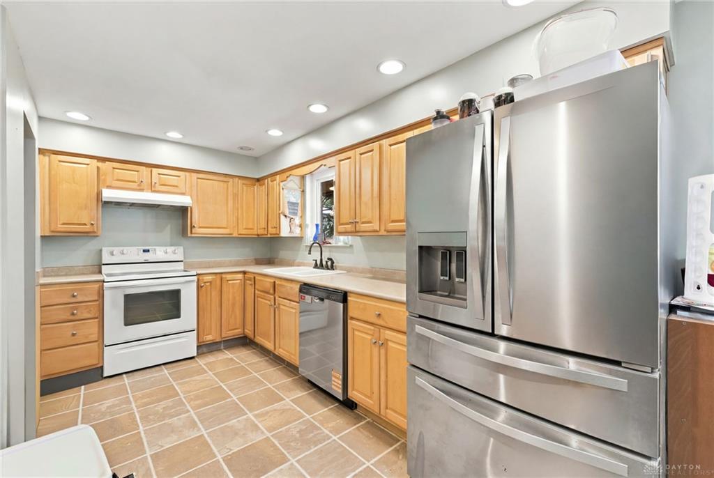 4210 White Oak Property Photo 10