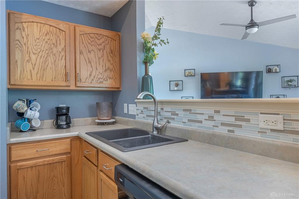 4398 Longmeadow Property Photo 5