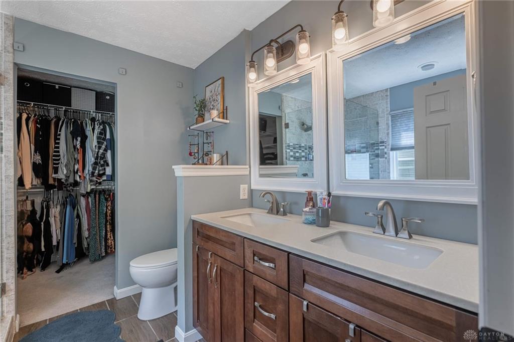4398 Longmeadow Property Photo 10