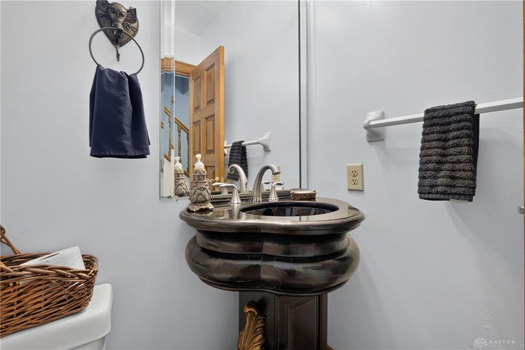 861 Kelsey Property Photo 33