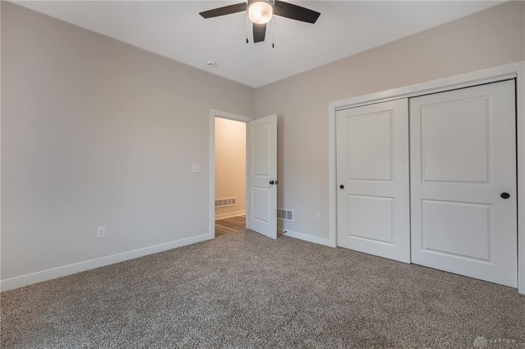 5427 Zachary Property Photo 29