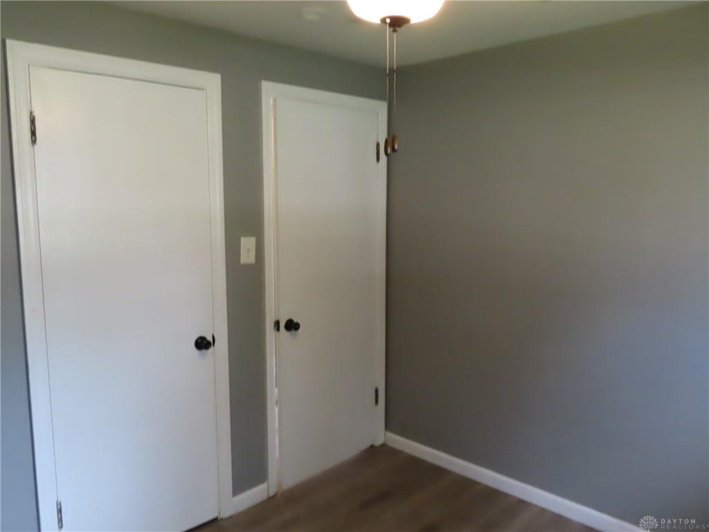 937 E Stroop Property Photo 7