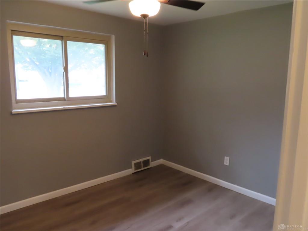 937 E Stroop Property Photo 8