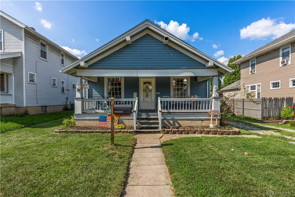 215 E Main