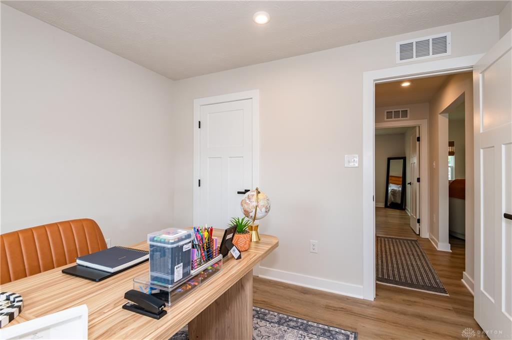 7240 Rivendell Property Photo 30