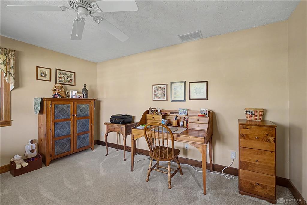 1082 Roger Scott Property Photo 8