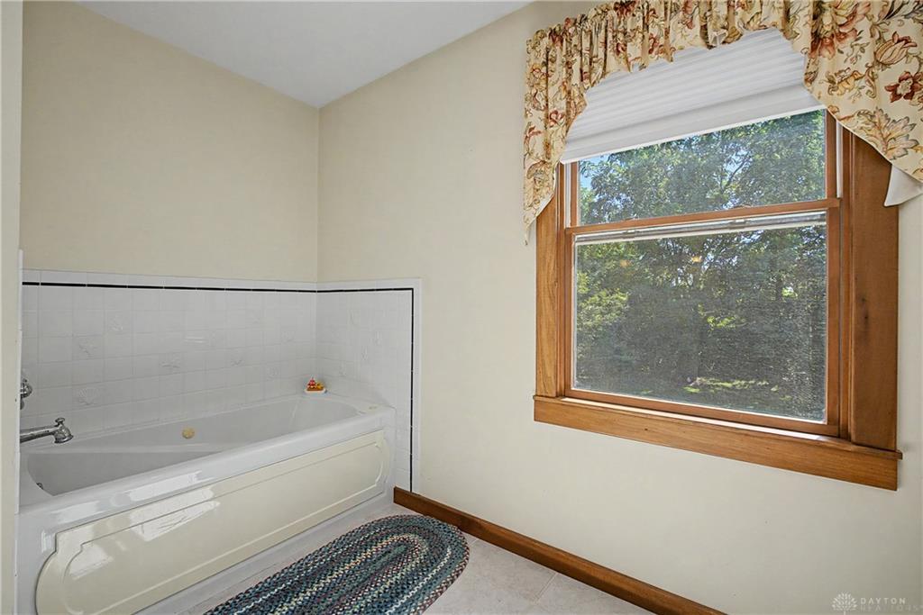 1082 Roger Scott Property Photo 54