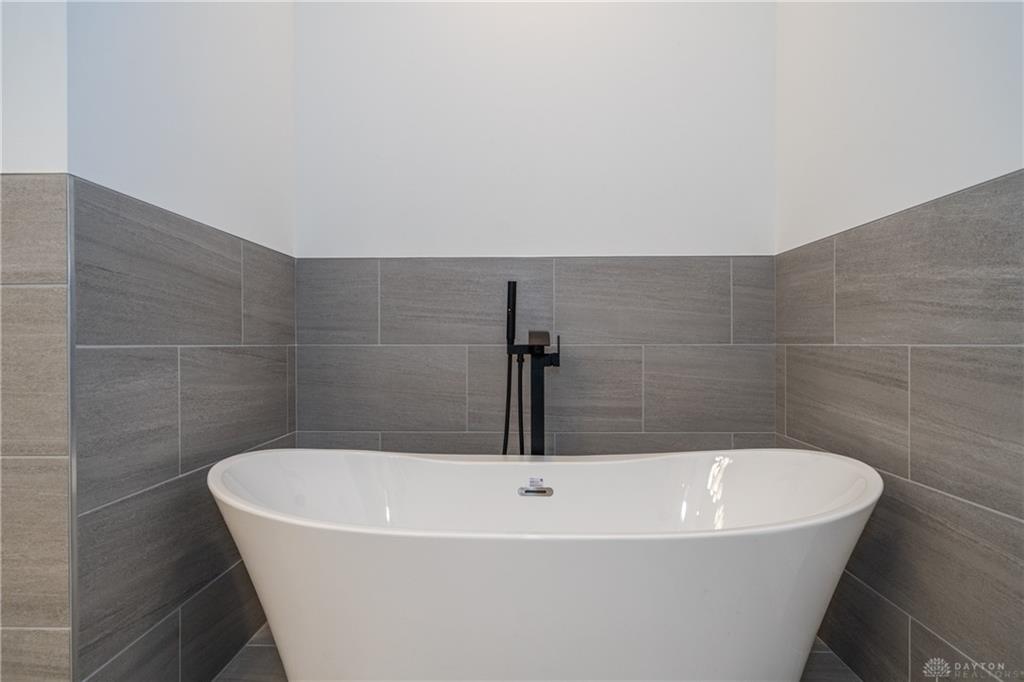 3631 Kingsgate Property Photo 30