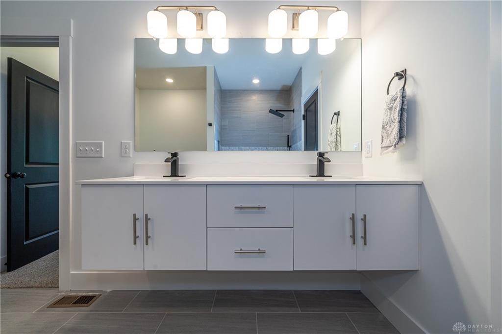 3631 Kingsgate Property Photo 32