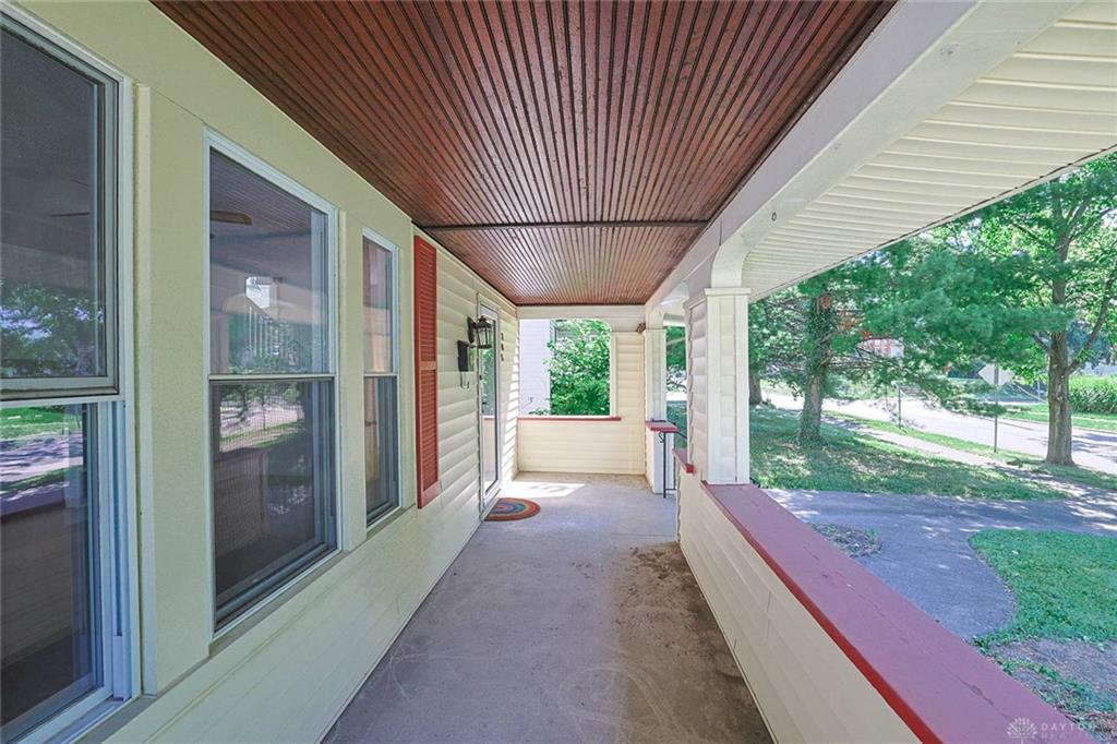 705 Sunnyview Property Photo 3