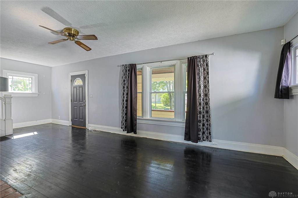 705 Sunnyview Property Photo 9