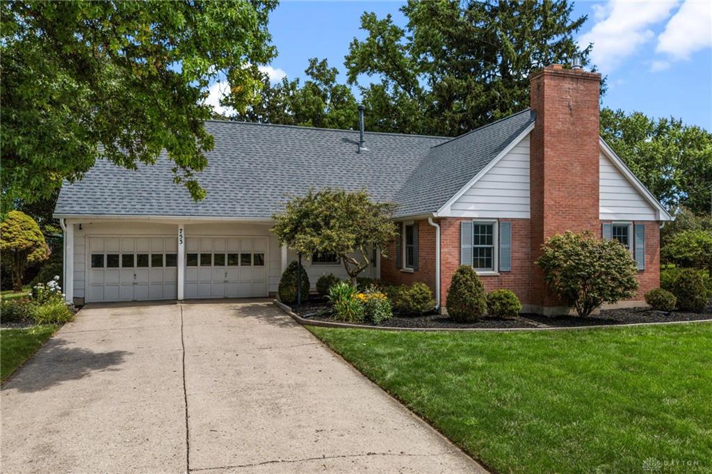 753 Dartmouth Property Photo 1