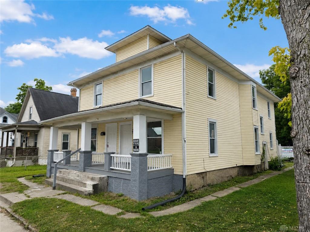 1325-1327 Clifton Property Photo 3